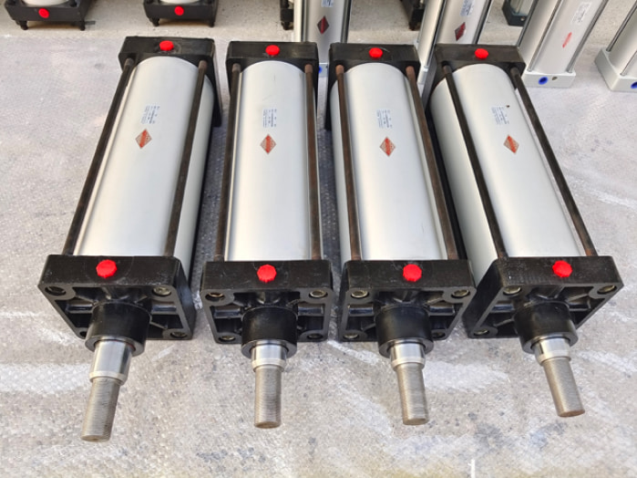气动元件QGB QGA QGBII 大型气缸安装使用